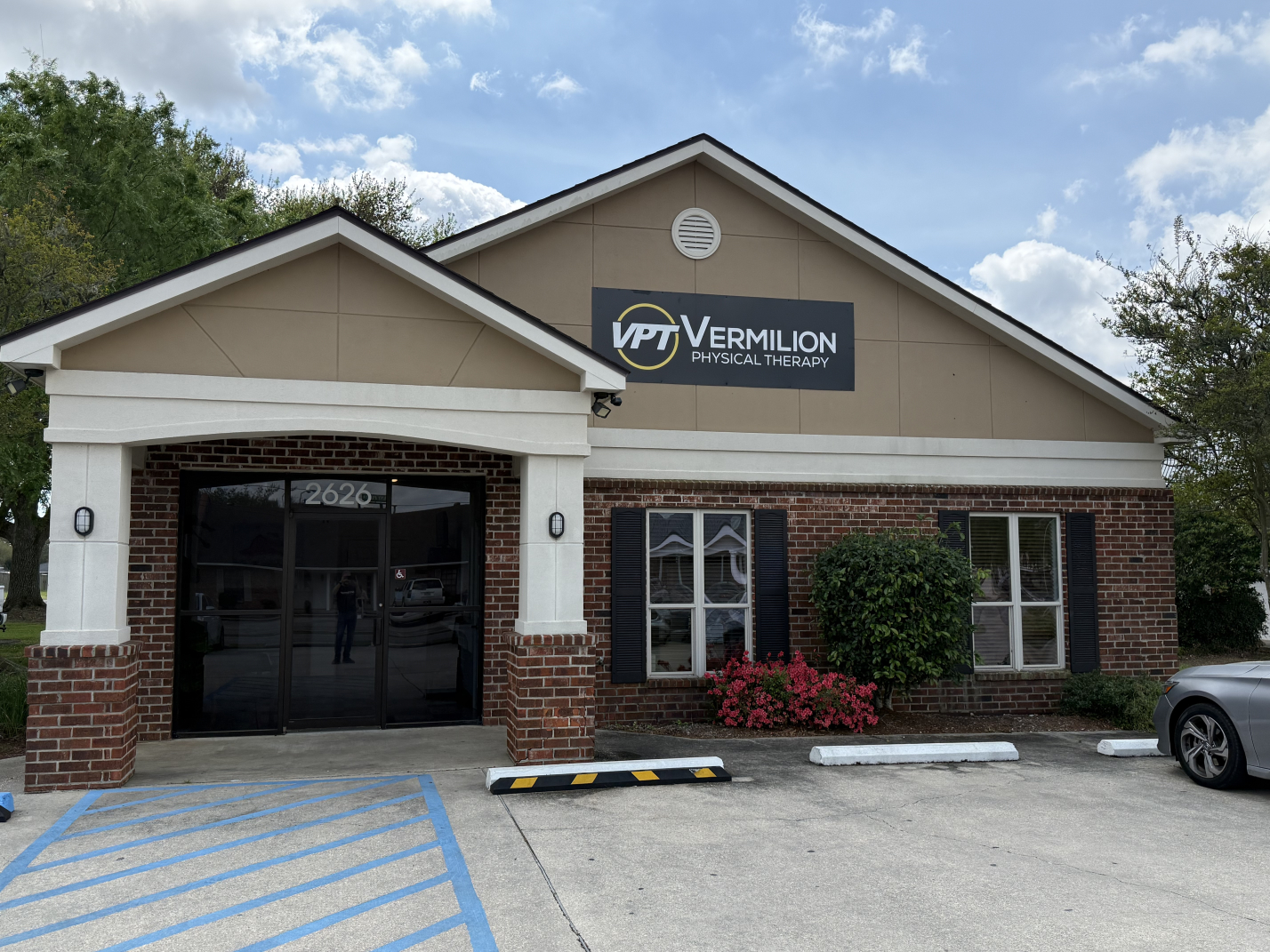 Vermilion Physical Therapy clinic building exterior